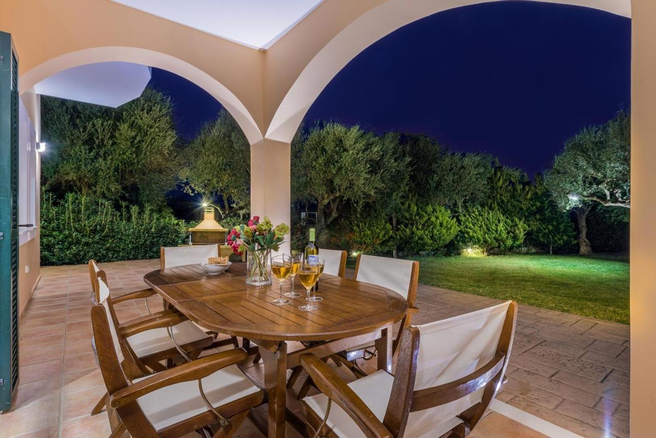 Villa Levanda Lithakia  Buitenkant foto