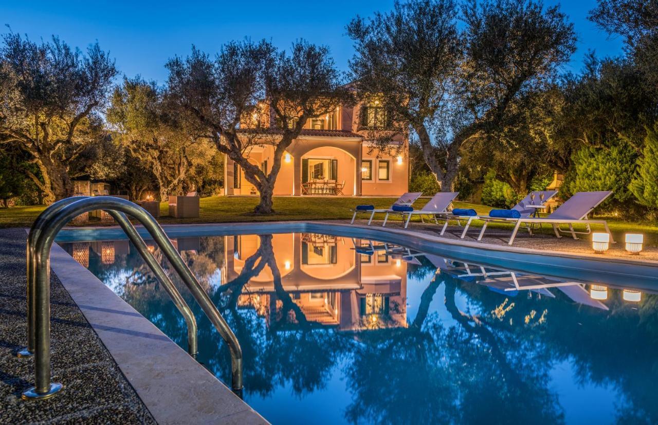 Villa Levanda Lithakia  Buitenkant foto